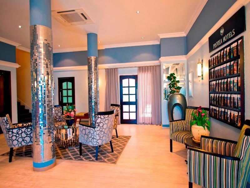 Hotel Thuringerhof Windhoek Bagian luar foto