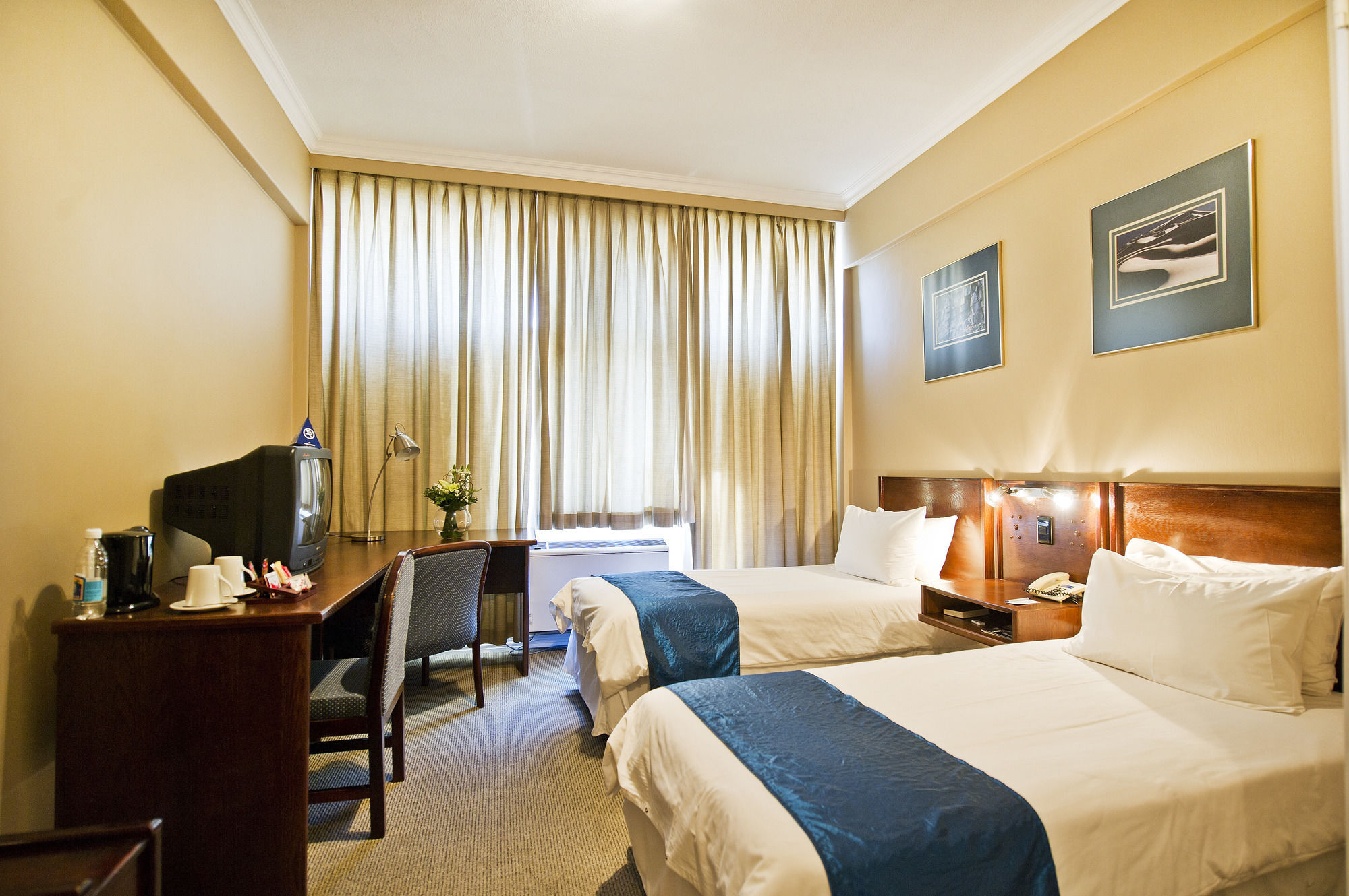 Hotel Thuringerhof Windhoek Bagian luar foto