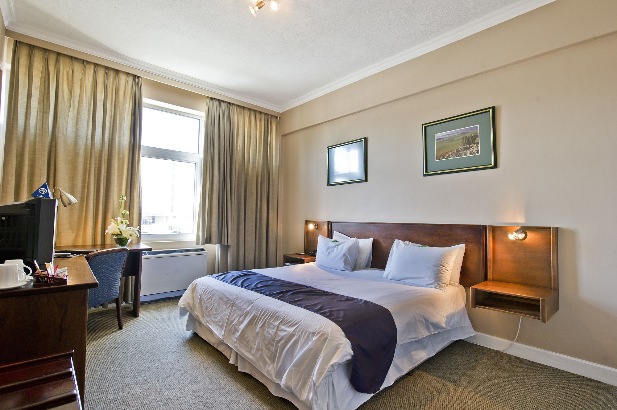 Hotel Thuringerhof Windhoek Bagian luar foto